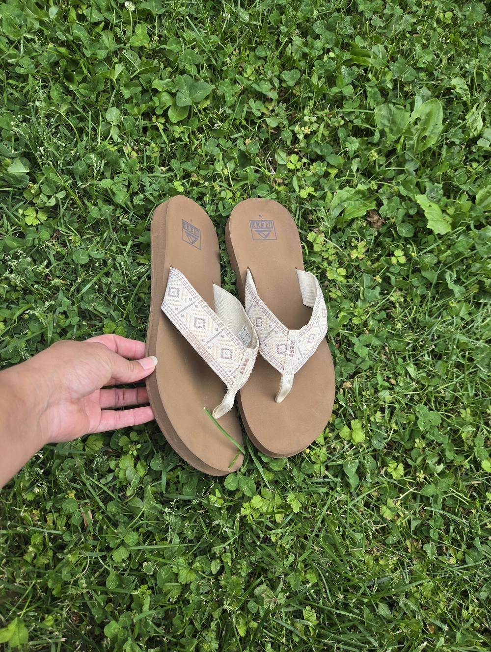 Reef sandals, women's US 11